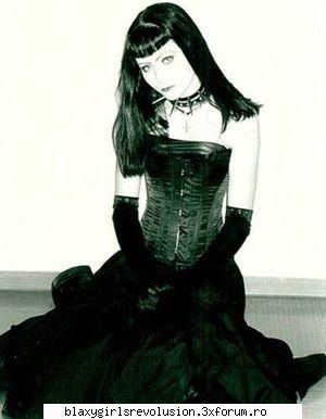 :rolleyes: goth pics