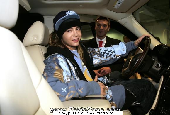 tokio hotel ce`o atat greu sa`l taiati bill doua sa`l impartiti? hot