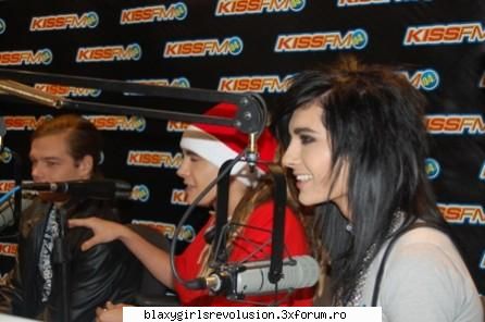tokio hotel inainte radeau mine imbracam punk. acum slabit din emonel!ia simplu:ii ignor.