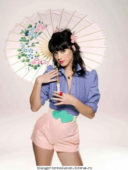 katy perry kissed girl