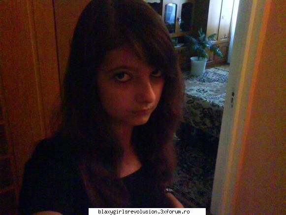 :rotfl:  :rotfl:  :rotfl: aja aja :nebun: :rolleyes:  nush daca o mai pusei :uimit: