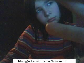 heyz...my name = ziz' sau dory :zzz: zimi cum ai chef :-j  am ten years 

hobby: :nebun: 

fav.