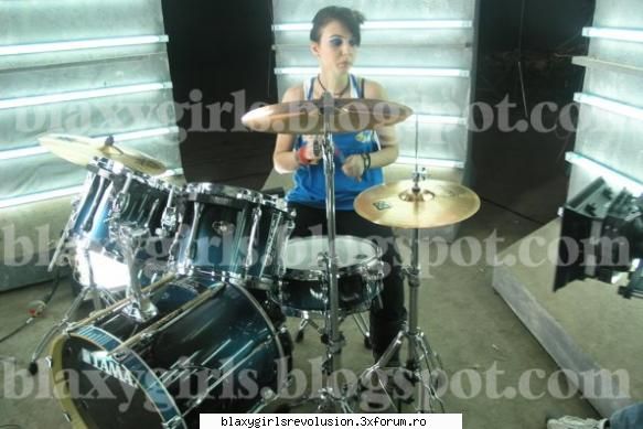 dear mama photoshoot svf